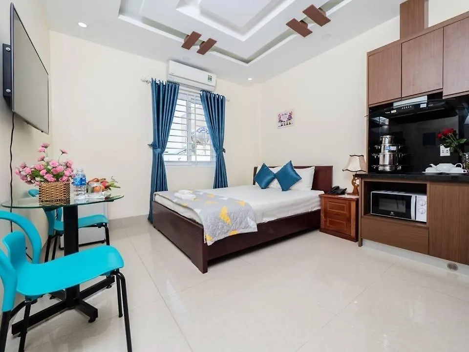 Johnny Hotel Da Nang